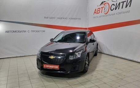 Chevrolet Cruze II, 2013 год, 935 000 рублей, 3 фотография