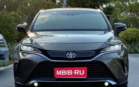 Toyota Harrier, 2021 год, 3 080 000 рублей, 2 фотография