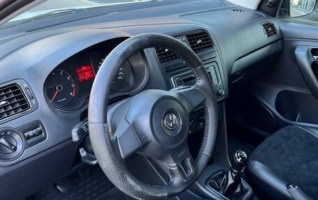 Volkswagen Polo VI (EU Market), 2013 год, 845 000 рублей, 11 фотография