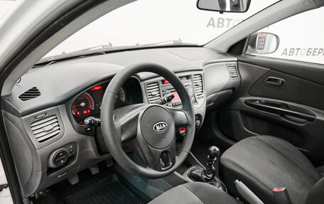 KIA Rio II, 2011 год, 622 000 рублей, 11 фотография