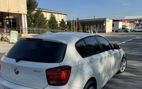 BMW 1 серия, 2011 год, 1 500 000 рублей, 3 фотография