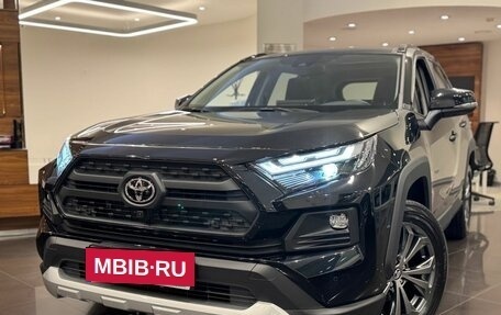 Toyota RAV4, 2023 год, 4 785 000 рублей, 2 фотография