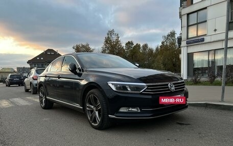 Volkswagen Passat B8 рестайлинг, 2019 год, 2 750 000 рублей, 2 фотография