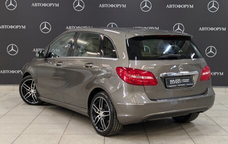 Mercedes-Benz B-Класс, 2014 год, 1 595 000 рублей, 16 фотография