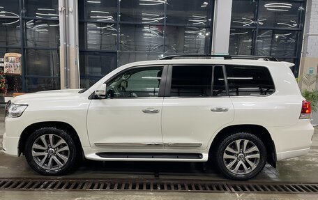 Toyota Land Cruiser 200, 2016 год, 6 700 000 рублей, 4 фотография