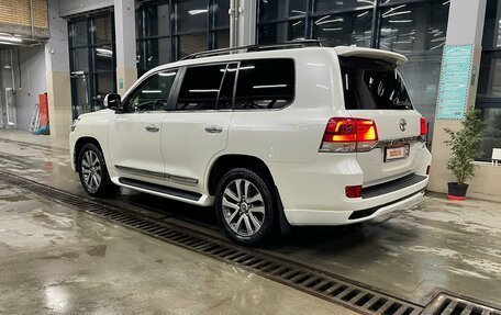 Toyota Land Cruiser 200, 2016 год, 6 700 000 рублей, 5 фотография