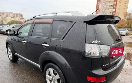 Mitsubishi Outlander III рестайлинг 3, 2005 год, 750 000 рублей, 6 фотография