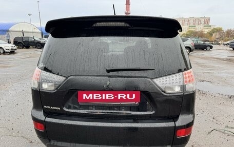 Mitsubishi Outlander III рестайлинг 3, 2005 год, 750 000 рублей, 9 фотография