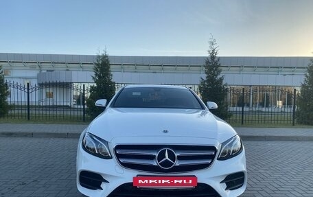 Mercedes-Benz E-Класс, 2019 год, 6 000 000 рублей, 2 фотография