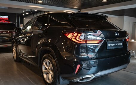 Lexus RX IV рестайлинг, 2017 год, 4 000 000 рублей, 6 фотография