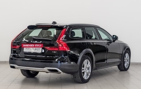 Volvo V90 Cross Country I рестайлинг, 2019 год, 4 290 000 рублей, 5 фотография