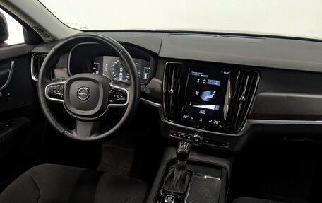 Volvo V90 Cross Country I рестайлинг, 2019 год, 4 290 000 рублей, 21 фотография