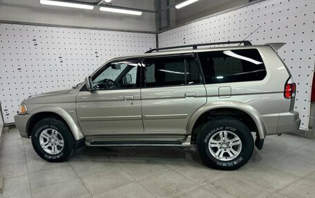 Mitsubishi Pajero Sport II рестайлинг, 2005 год, 980 000 рублей, 8 фотография