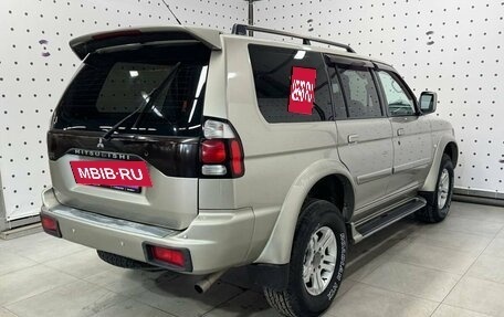 Mitsubishi Pajero Sport II рестайлинг, 2005 год, 980 000 рублей, 4 фотография