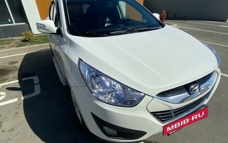 Hyundai Tucson III, 2010 год, 1 300 000 рублей, 9 фотография