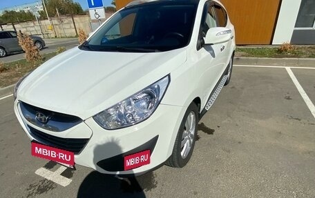 Hyundai Tucson III, 2010 год, 1 300 000 рублей, 13 фотография