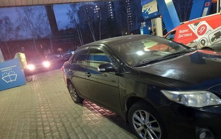 Toyota Corolla, 2011 год, 950 000 рублей, 3 фотография