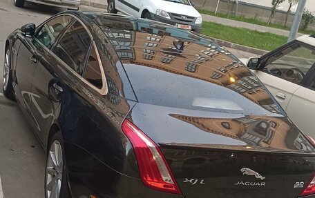 Jaguar XJ IV (X351), 2014 год, 2 280 000 рублей, 6 фотография