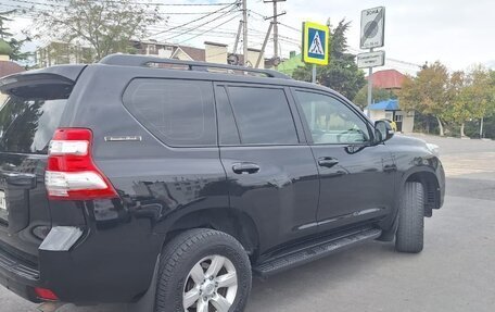 Toyota Land Cruiser Prado 150 рестайлинг 2, 2015 год, 3 950 000 рублей, 14 фотография