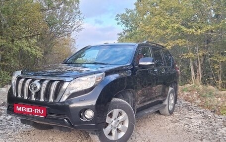 Toyota Land Cruiser Prado 150 рестайлинг 2, 2015 год, 3 950 000 рублей, 9 фотография