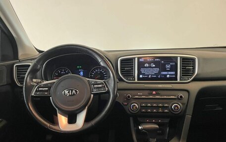 KIA Sportage IV рестайлинг, 2021 год, 2 980 000 рублей, 10 фотография