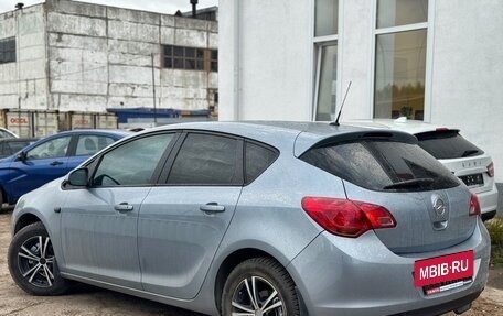 Opel Astra J, 2012 год, 799 000 рублей, 10 фотография