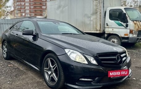 Mercedes-Benz E-Класс, 2012 год, 1 230 000 рублей, 3 фотография