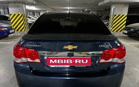 Chevrolet Cruze II, 2011 год, 797 000 рублей, 6 фотография