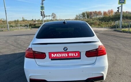 BMW 3 серия, 2011 год, 1 590 000 рублей, 3 фотография