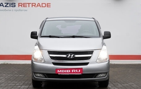 Hyundai Grand Starex Grand Starex I рестайлинг 2, 2011 год, 1 795 000 рублей, 2 фотография