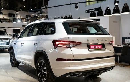 Skoda Kodiaq I, 2023 год, 4 800 000 рублей, 7 фотография