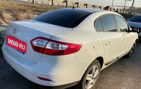 Renault Fluence I, 2015 год, 800 000 рублей, 2 фотография