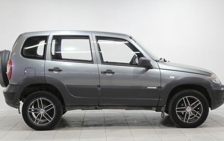 Chevrolet Niva I рестайлинг, 2012 год, 529 000 рублей, 4 фотография