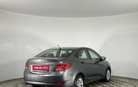 Hyundai Solaris II рестайлинг, 2015 год, 1 210 000 рублей, 6 фотография