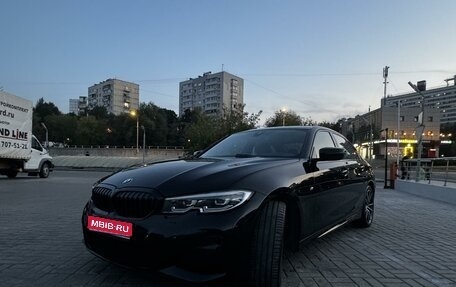 BMW 3 серия, 2019 год, 3 850 000 рублей, 1 фотография