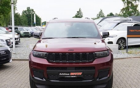 Jeep Grand Cherokee, 2022 год, 8 490 000 рублей, 2 фотография