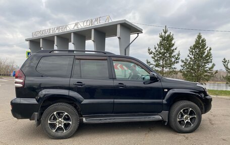 Toyota Land Cruiser Prado 120 рестайлинг, 2006 год, 1 860 000 рублей, 9 фотография