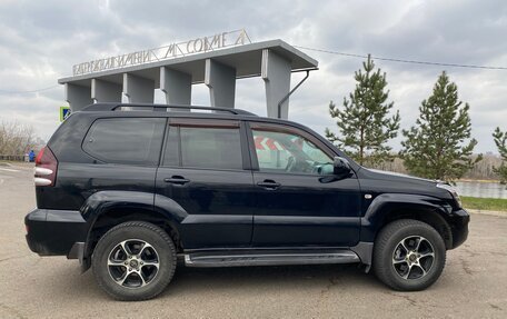 Toyota Land Cruiser Prado 120 рестайлинг, 2006 год, 1 860 000 рублей, 8 фотография