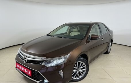 Toyota Camry, 2017 год, 2 699 000 рублей, 6 фотография