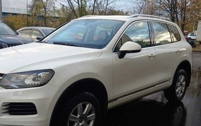 Volkswagen Touareg III, 2011 год, 2 740 000 рублей, 1 фотография