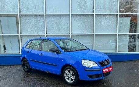 Volkswagen Polo IV рестайлинг, 2009 год, 445 000 рублей, 1 фотография