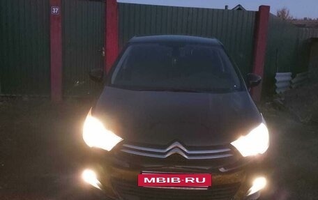 Citroen C4 II рестайлинг, 2011 год, 675 000 рублей, 2 фотография