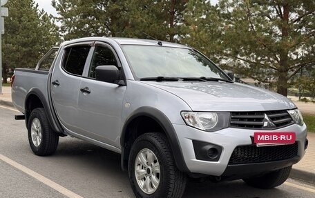 Mitsubishi L200 IV рестайлинг, 2013 год, 1 550 000 рублей, 3 фотография