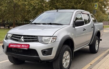 Mitsubishi L200 IV рестайлинг, 2013 год, 1 550 000 рублей, 9 фотография