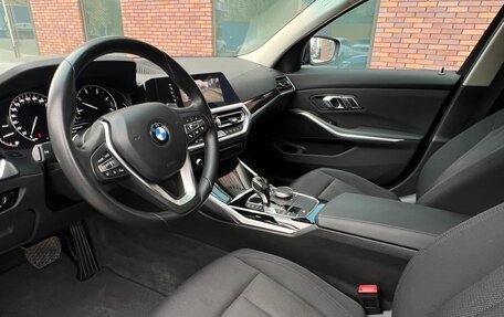 BMW 3 серия, 2019 год, 3 450 000 рублей, 11 фотография