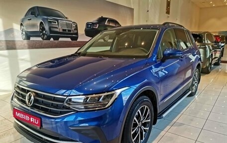 Volkswagen Tiguan II, 2021 год, 3 797 000 рублей, 1 фотография