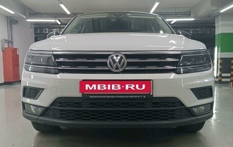 Volkswagen Tiguan II, 2020 год, 2 887 000 рублей, 28 фотография