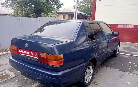 Volkswagen Vento, 1994 год, 205 000 рублей, 7 фотография