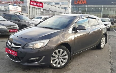 Opel Astra J, 2013 год, 1 050 000 рублей, 1 фотография