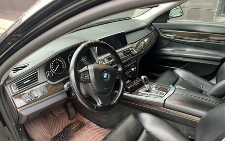 BMW 7 серия, 2011 год, 3 000 000 рублей, 10 фотография